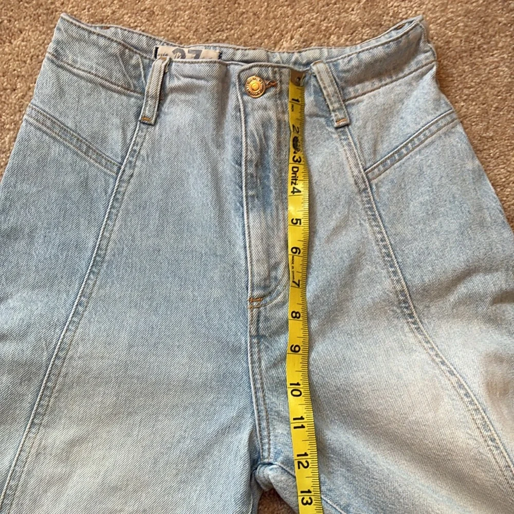 We the Free People Florence Flare High Rise light indigo Jeans size 27 - Picture 5 of 11